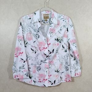 2/$10 04173 Investments Gold Label pink floral Non-Iron Taylor blouse 8